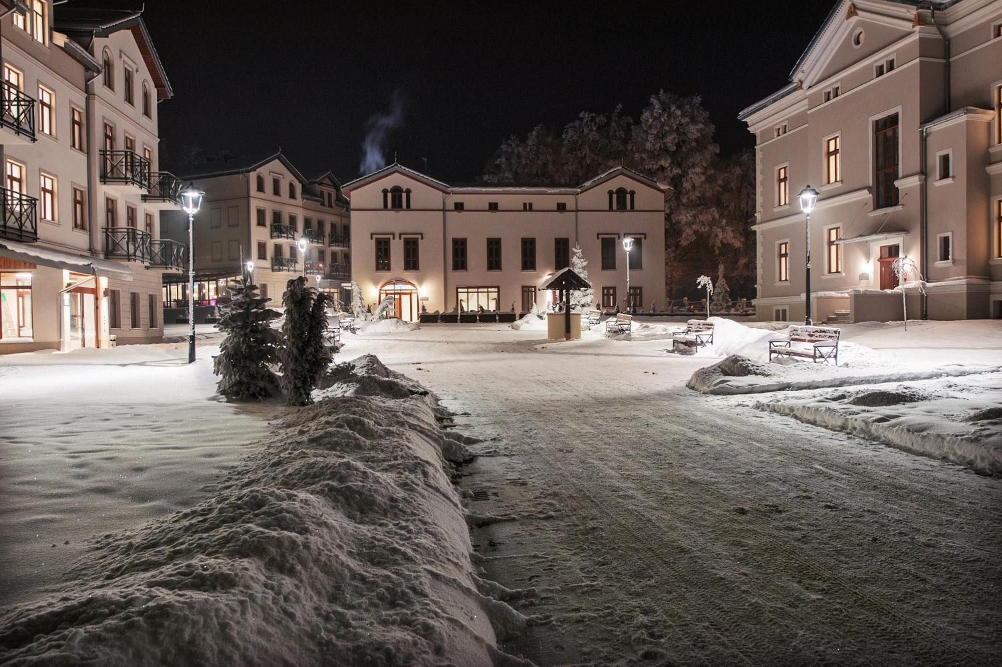 Świeradów-Zdrój Cottonina Hotel & Mineral Spa Resort מראה חיצוני תמונה